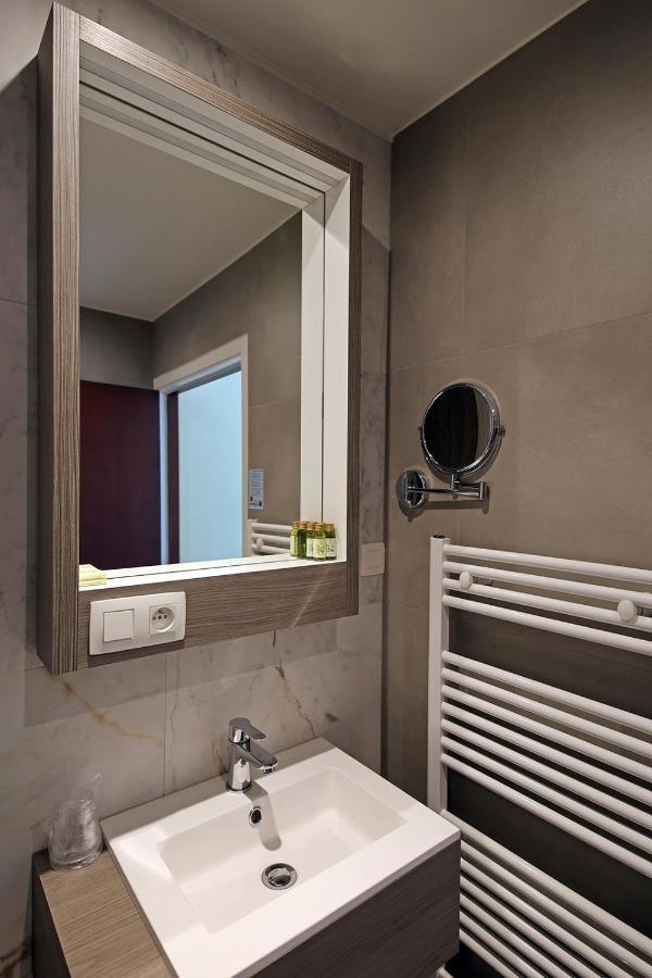 Hotel Uilenspiegel Nieuwpoort Εξωτερικό φωτογραφία