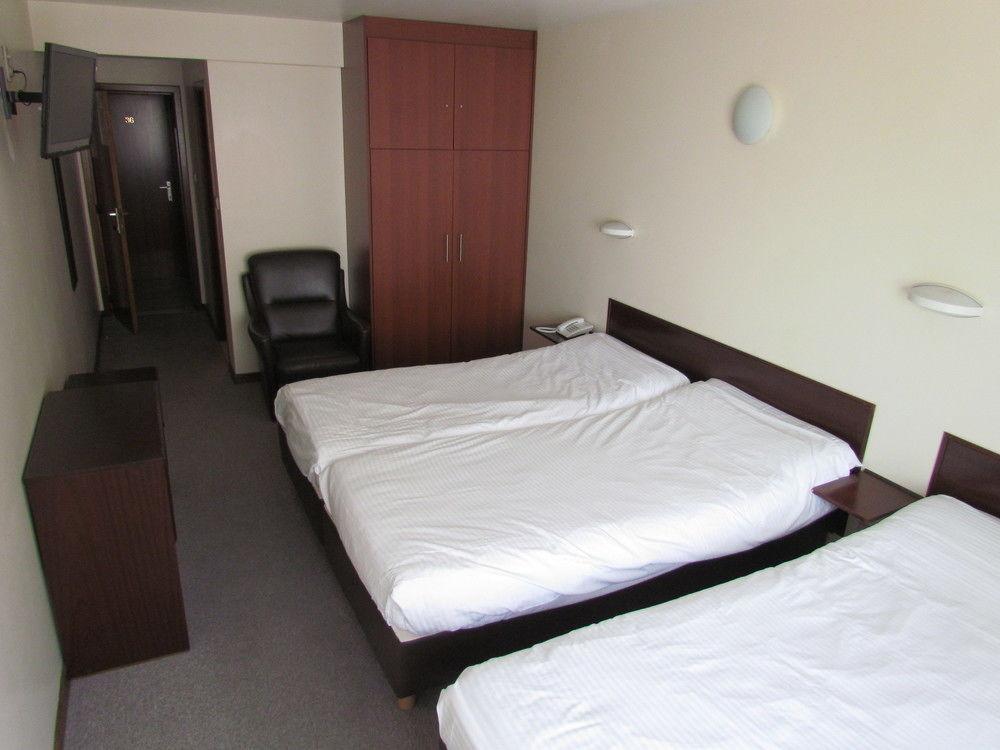 Hotel Uilenspiegel Nieuwpoort Εξωτερικό φωτογραφία